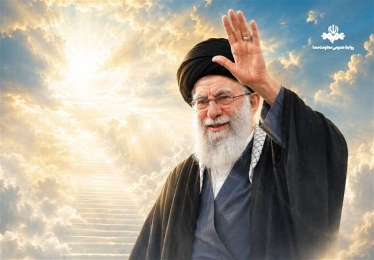 تا روز قیامت با خامنه‌ای: خاطره‌ای شاعرانه از سفر تاریخی رهبر شهید به کهگیلویه و بویراحمد